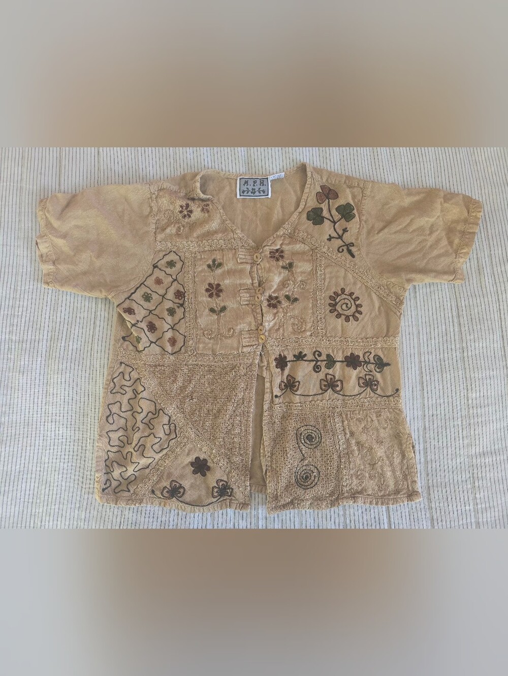 M.P.H Khaki Embroidered Short Slv Top Front Slit Boho Size M